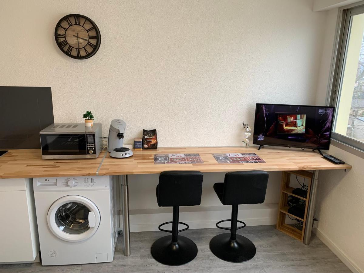 Studio Entierement Renove Avec Parking Gratuit Saint-Nazaire  Luaran gambar